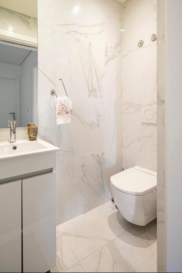 Modern Double Room With Private Balcony Montijo Exteriör bild